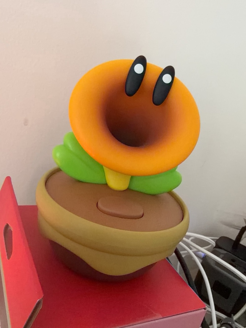 Nintendo Talking Flower with battery